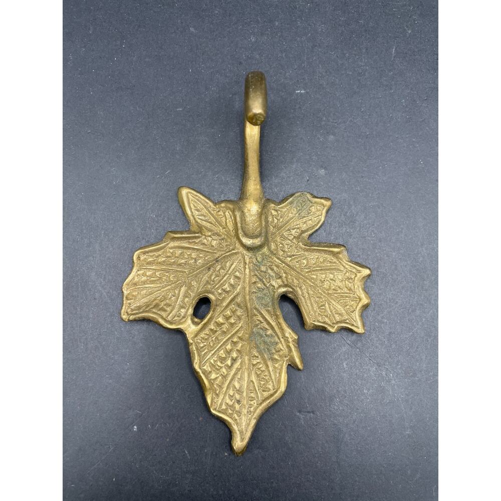Vintage Decorative Textured Brass Maple Leaf Wall Hook